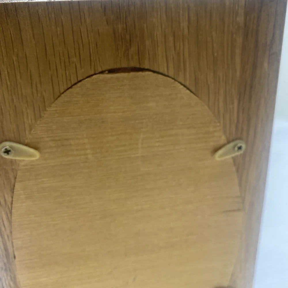 VINTAGE CARVED WOODEN DOUBLE PHOTO FRAME HINGED FITS 3.5 X 6
